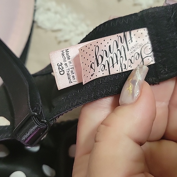 Lingerie set VS - Picture 4 of 5